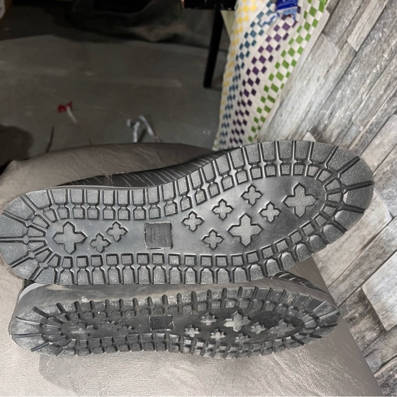 Women’s Black and Gray Rain Booties - Picture 3 of 3